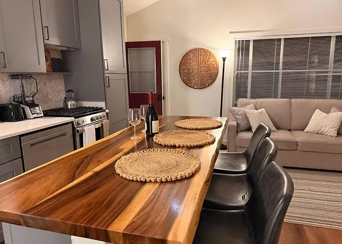 Solara Vortex Retreat *peaceful *wi-fi * Smart Tv Holiday home Sedona
